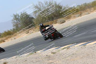 media/Mar-28-2022-Superbike Trackdays (Mon) [[b8603d0f67]]/Open Track Time/Turn 3 Inside/